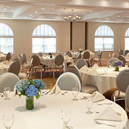 Doubletree By Hilton Cape Cod - Hyannis Exterior foto
