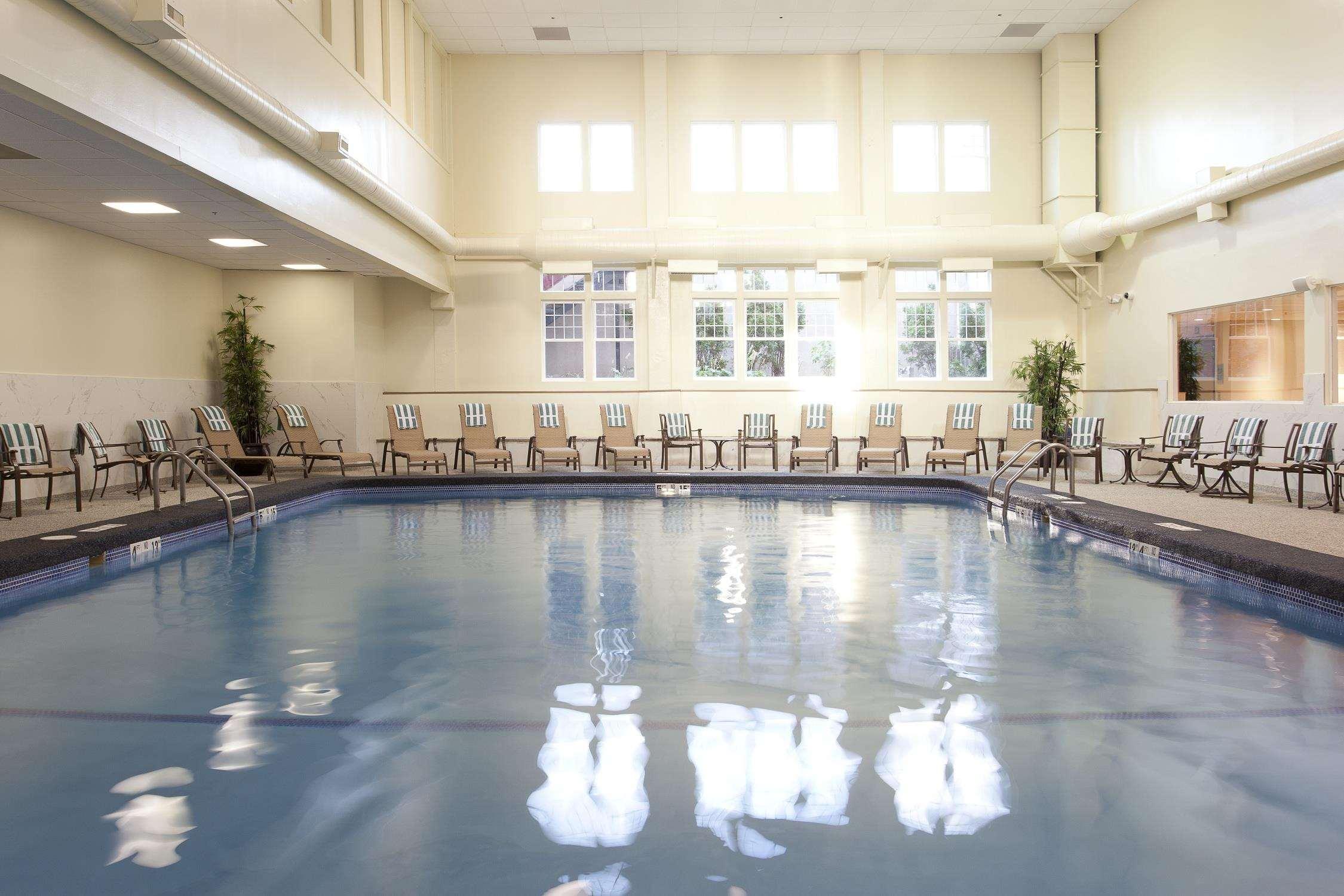 Doubletree By Hilton Cape Cod - Hyannis Exterior foto