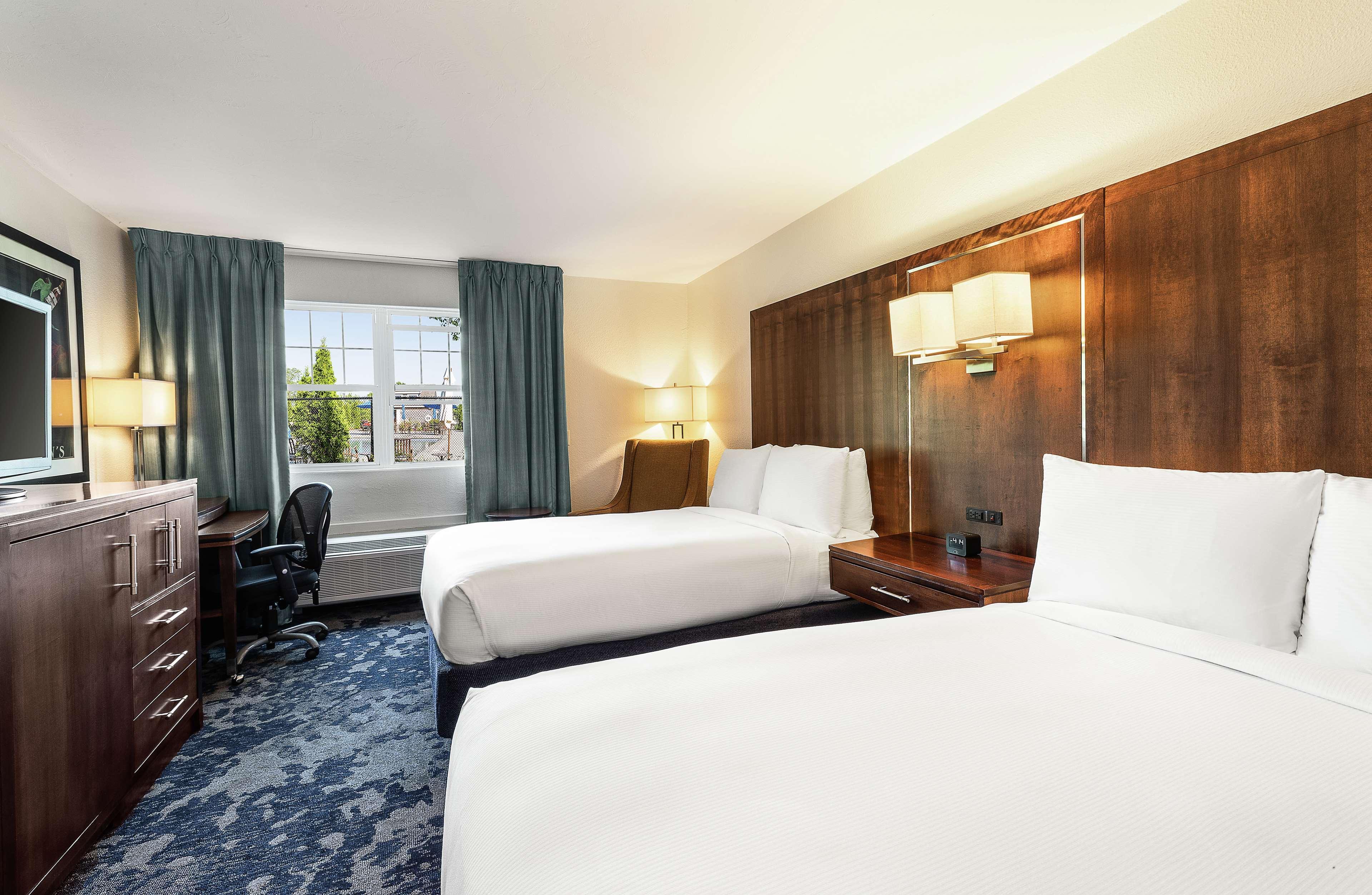 Doubletree By Hilton Cape Cod - Hyannis Exterior foto